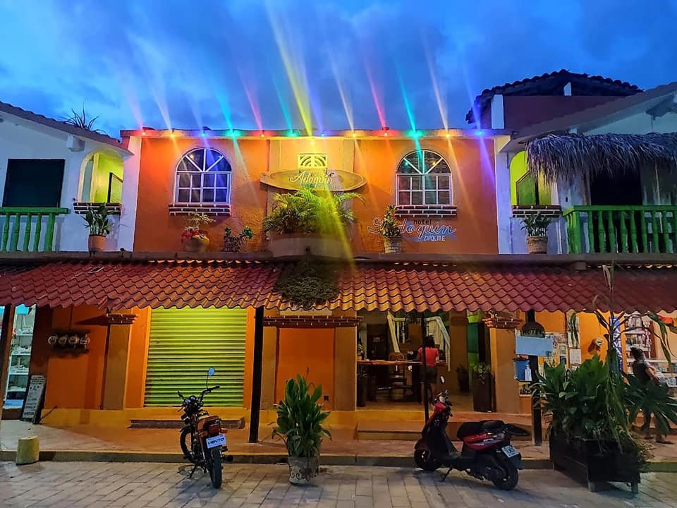 CASA CHEVERE