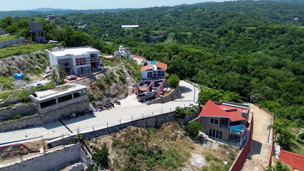 Terreno en Venta con Vistas al Mar en Condominio Privado, La Mina - 7