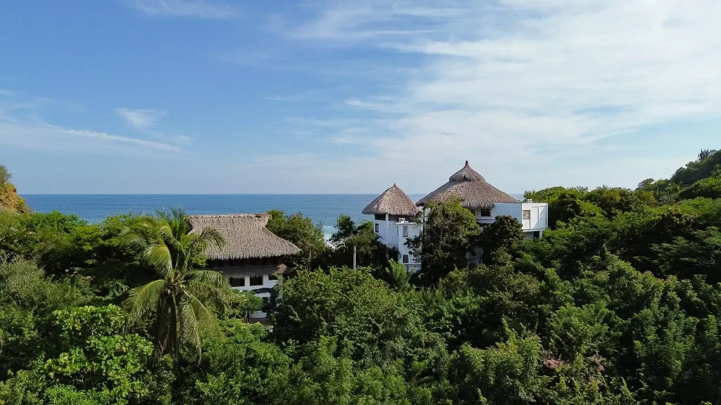 Terreno en Venta en Zipolite a Pocos Metros de la Playa,1,468 m² con Vistas al Mar - 3
