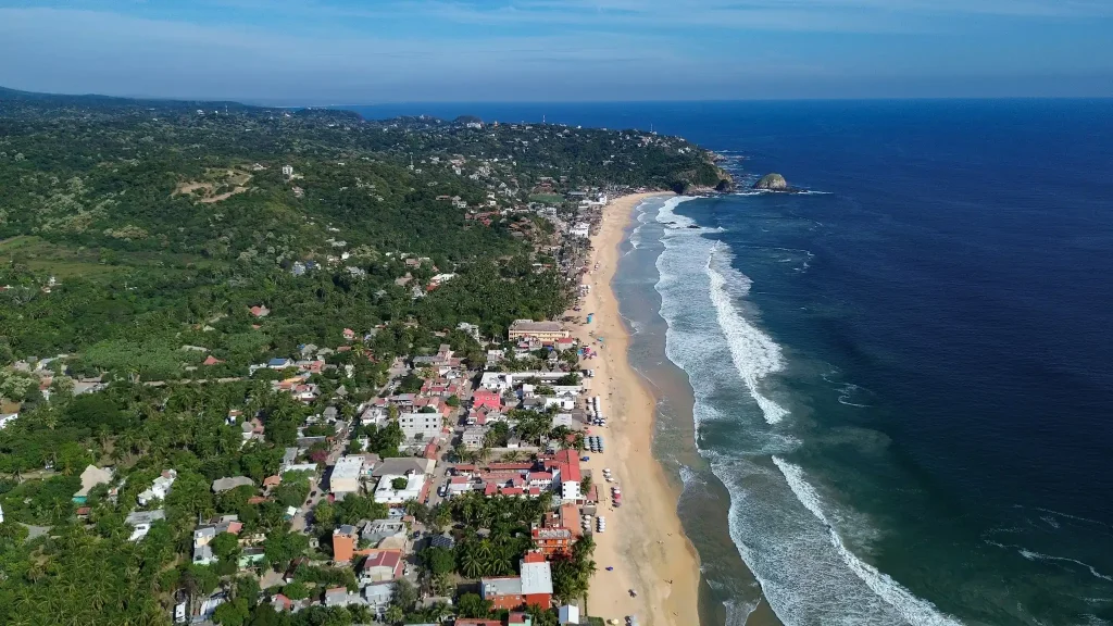 Terreno en Venta en Zipolite a Pocos Metros de la Playa,1,468 m² con Vistas al Mar - 5