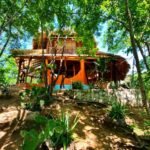 Casa Off-Grid en Venta con Vista al Mar